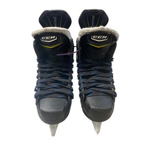 Used CCM TACKS 6052 Junior Hockey Skate Junior 01.5 11706-S000367278