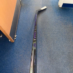 Senior Bauer Proto-R Right Handed Hockey Stick P90TM 82 Flex Pro Stock (Used)