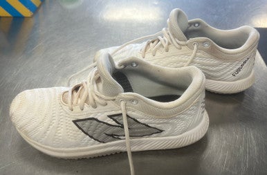 Used New Balance TURF FUELCELL BB/SB Cleats White Senior 8.5 11497-S000153740