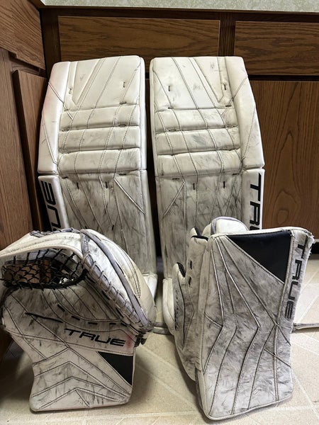 True Pro Stock (Used) Catalyst PX3 Goalie Leg Pads — (READ DESCRIPTION)