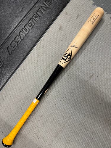 2025 Louisville Slugger MLB Prime RA13 Maple Bat (-3) 30.5 oz 33.5" (Used)