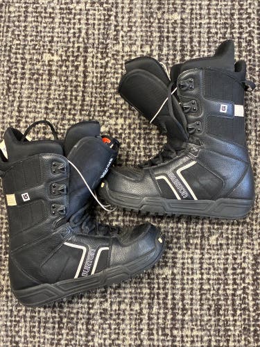 Burton Invader Snowboard Boots (M 7.0)