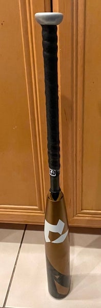 2022 DeMarini Zoa Composite USSSA Certified Bat (-10) 20 oz 30" (Used)