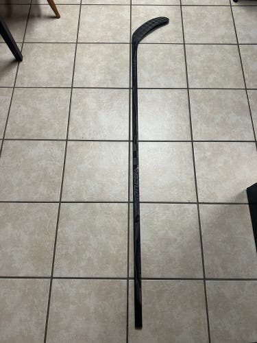 Senior Bauer Vapor FlyLite Left Hand Hockey Stick P92M 82 Flex (New)