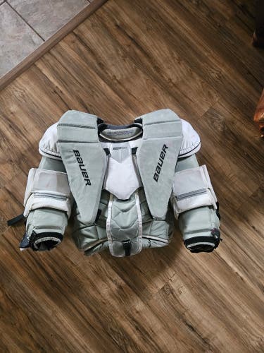 Large Bauer pro series Goalie Chest Protector Pro Stock