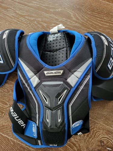 Men's Medium Senior Bauer MS-1 Shoulder Pads Pro Stock (Used)
