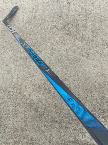 CCM JETSPEED FT7 PRO Pro Stock Hockey Stick Grip P90 100 Flex Right 4698