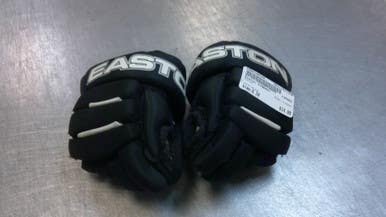 Used Easton SYNERGY Youth Gloves Black 8" 11339-S000196500