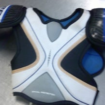 Used Bauer ONE 15 Junior Shoulder Pads SM 11339-S000196479