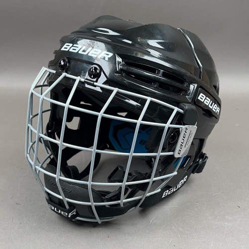 Bauer Prodigy Small 6" to 6 5/8" Youth Hockey Helmet