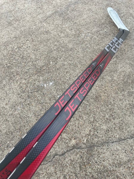 2 Used CCM JETSPEED FT7 PRO Pro Stock Hockey Stick Grip P90 85 Flex Left 2715
