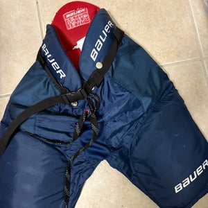 Junior Large Bauer Vapor X700 Hockey Pants (Used)