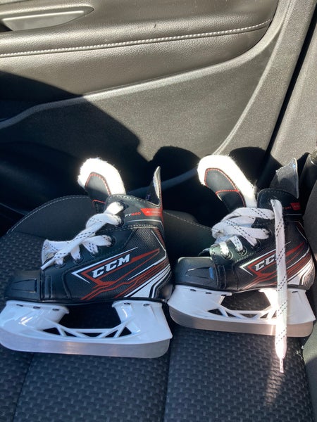 CCM JetSpeed FT440 Hockey Skates 9 (Used)