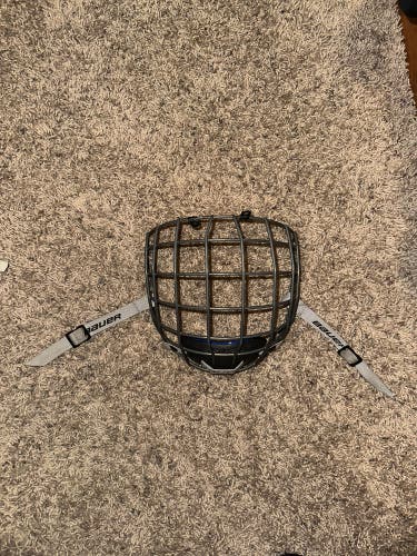 Medium Bauer FM4500 Hockey Cage