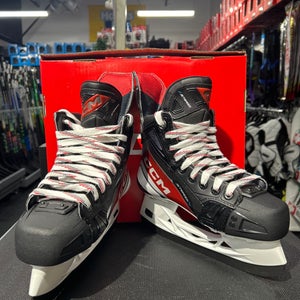 CCM JetSpeed Vibe (SMU) Hockey Skates Regular Width Size 5.5 (New)