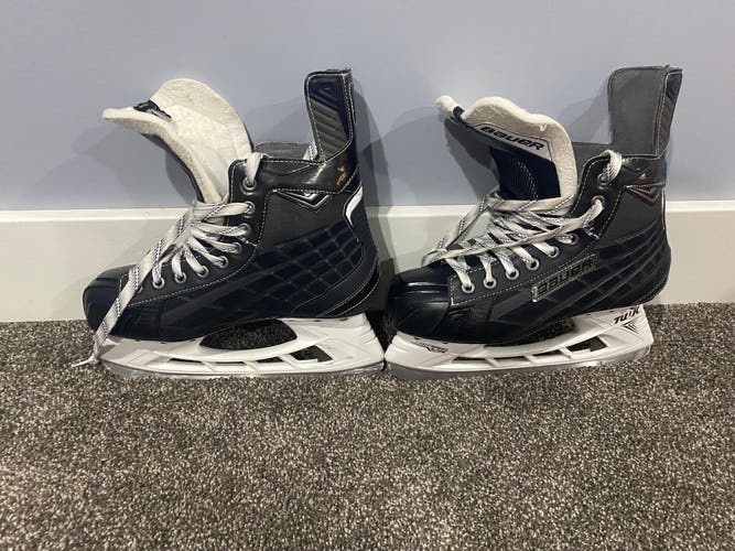 2015 Bauer Nexus 5000 Hockey Skates Regular Width 7.5 (Used)
