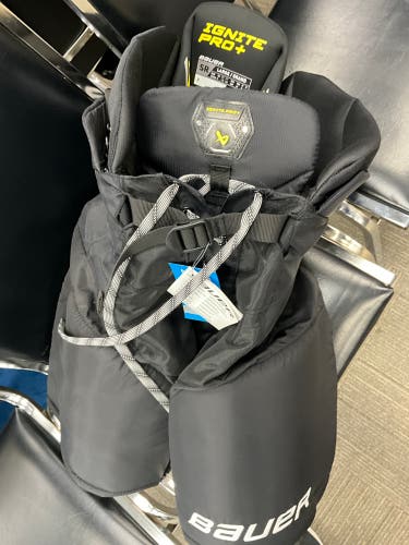 Senior Large Bauer Supreme Ignite Pro + Hockey Pants (New)