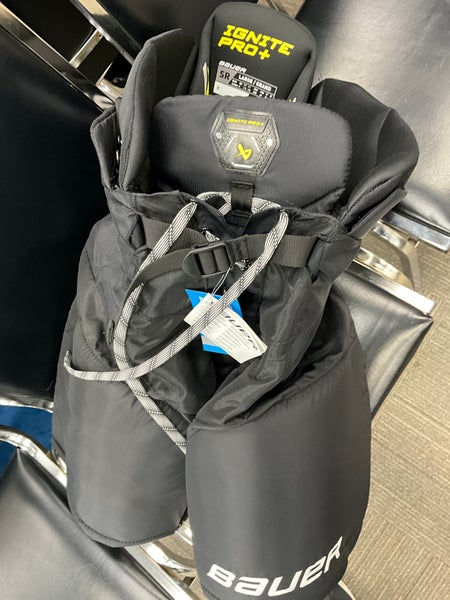 Senior Large Bauer Supreme Ignite Pro + Hockey Pants (New)