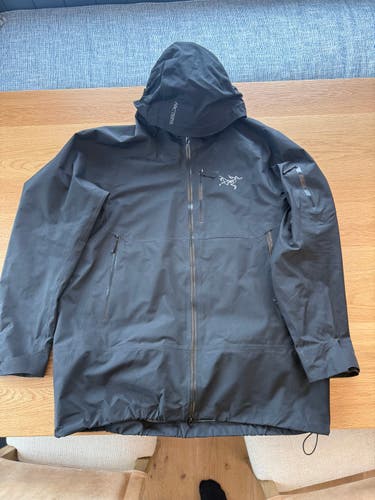 Black XXL Arc'teryx Sabre SVJacket (Used)