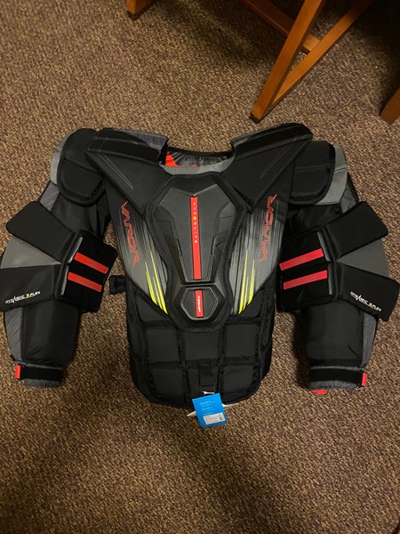 Bauer (New) Vapor Hyperlite 2 Goalie Chest Protector — (READ DESCRIPTION)