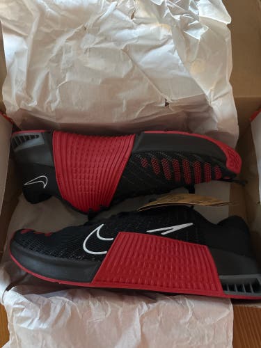 Red Men's Size M 11.5 (W 12.5) Adult Nike Metcon Shoes (New)