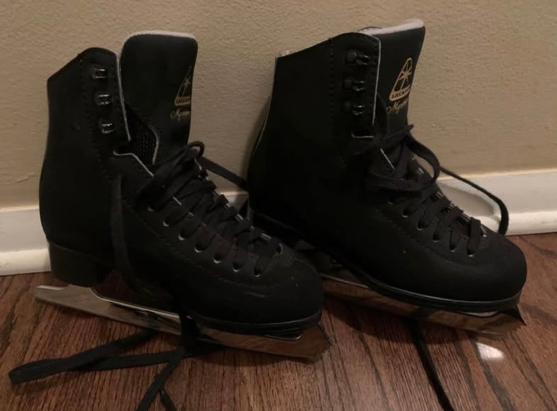 Jackson Ultima Mystique Figure Skates B Junior 1 (Used)
