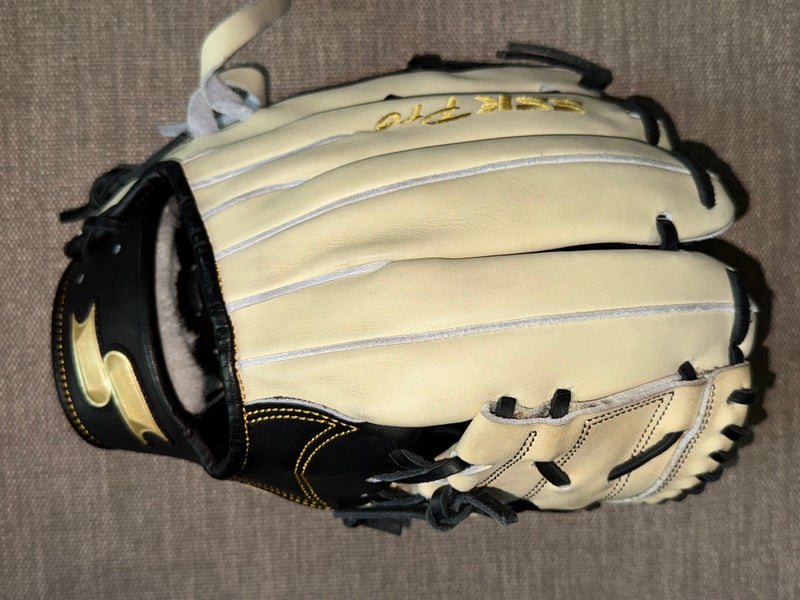 SSK Zpro RH Infield Baseball Glove 11.25" (New)