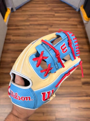 Wilson A2000 RH Infield Baseball Glove 11.75" SC75 (New)