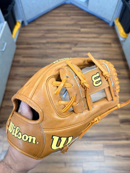 Wilson A2000 RH Infield Baseball Glove 11.75" 1975 (New)