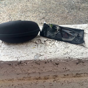 Unisex One Size Fits All Oakley Radar EV Sunglasses (New)