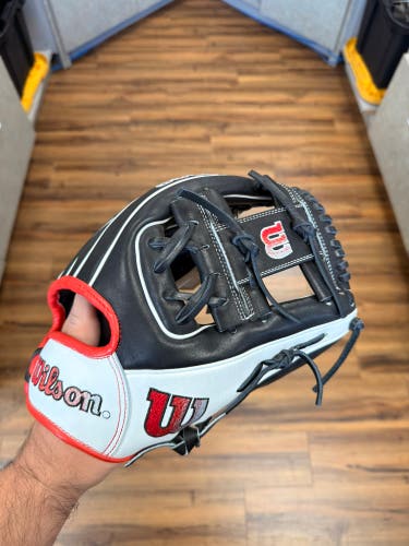 Wilson A2000 RH Infield Baseball Glove 11.75" 1975 (New)