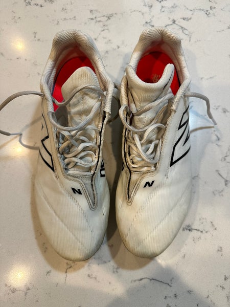 Men’s New Balance Burn X4 Low Top Molded Lacrosse Cleats (Used)