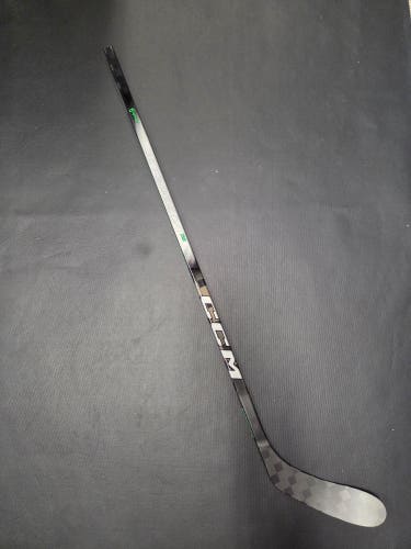 New Youth CCM Jetspeed Performance left Handed Hockey Stick P28 20 Flex