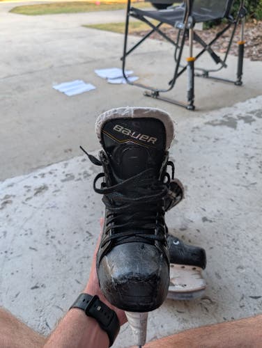 2020 Bauer Supreme M30 Hockey Skates Wide Width 6 (Used)