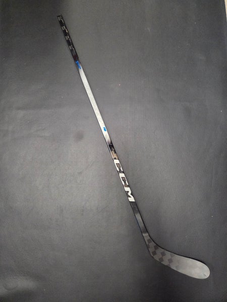 New Youth CCM Jetspeed Performance left Handed Hockey Stick P28 30 Flex