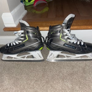 2021 Pro Goalie Hockey Skates Regular Width 6 (Used)