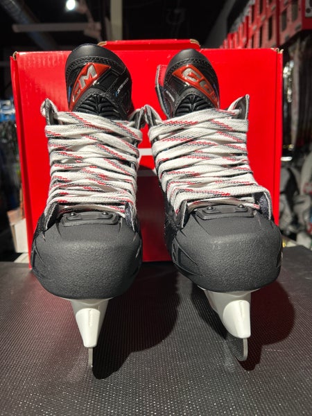 CCM JetSpeed Control (SMU) Hockey Skates Regular Width Size 5 (New)