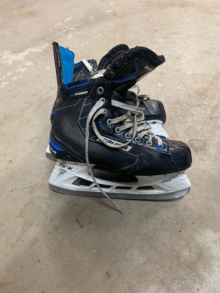 Bauer Nexus N7000 Hockey Skates Regular Width 8.5 (Used)