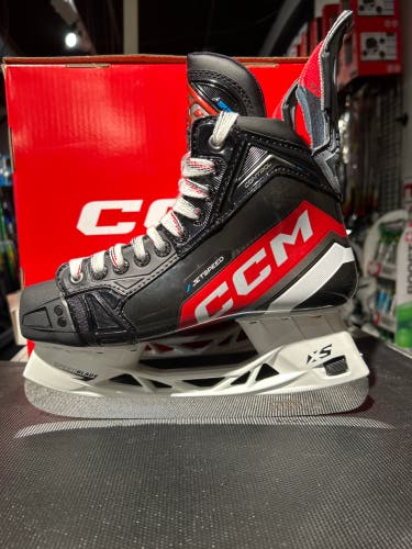 CCM JetSpeed Control (SMU) Hockey Skates Regular Width 8 (New)