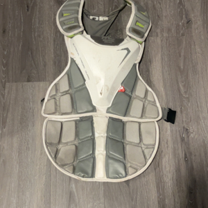 Maverik Max Chest Protector (Used)