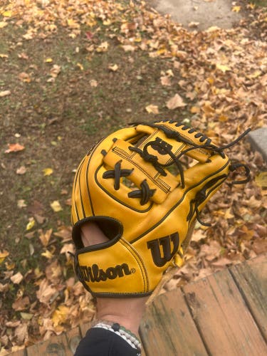 Wilson A2000 RH Infield Baseball Glove 11.5" (Used)