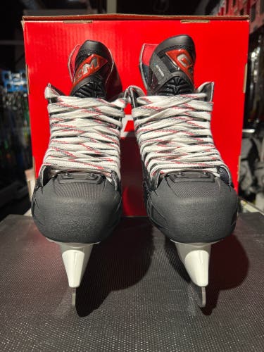 CCM JetSpeed Control (SMU) Hockey Skates Regular Width 10 (New)