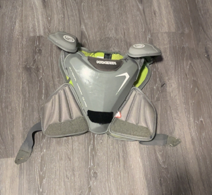 Youth Small Maverik MAX EKG Shoulder Pads (Used)