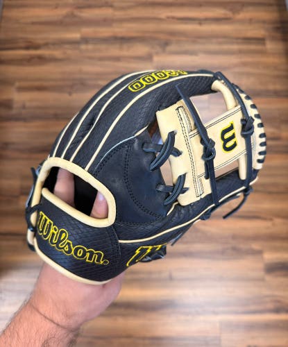 Wilson A2000 RH Infield Baseball Glove 11.75" Key Bryan Hayes KBH13 GM (New)