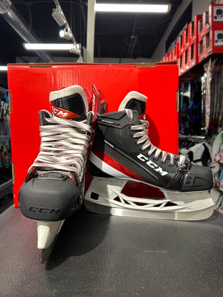 2021 CCM JetSpeed Control (SMU) Hockey Skates Regular Width 6 (New)