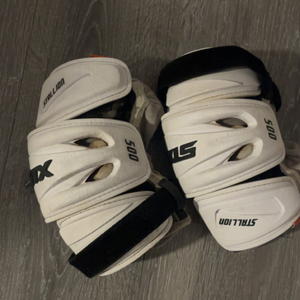 Small Youth STX Stallion 500 Arm Pads (Used)