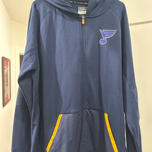 Blue Men's Fanatics St. Louis Blues XL Sweatshirt (Used)
