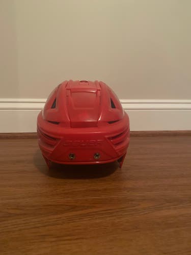 Medium Bauer Re-Akt 150 Helmet (Used)
