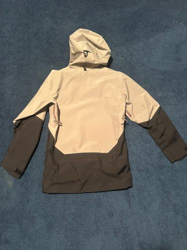 Men's Small Arc'teryx Jacket (Used)