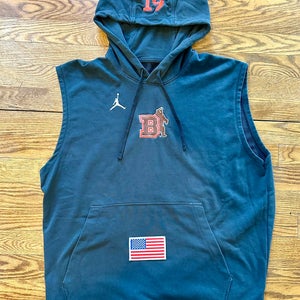 Gray Adult Unisex Large/Extra Large Jordan Sweatshirt (Used)